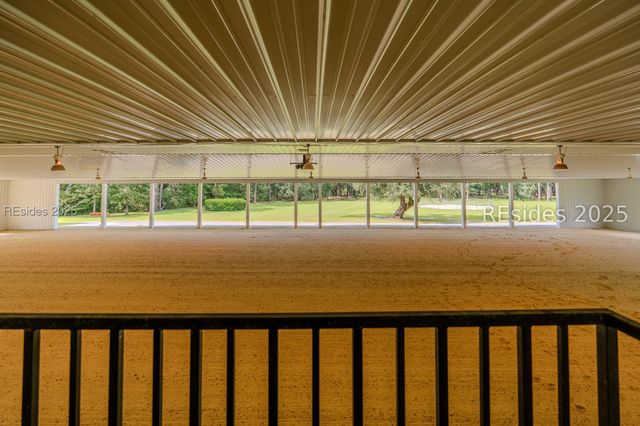 165 Golda Dr, Ridgeland, SC 29936