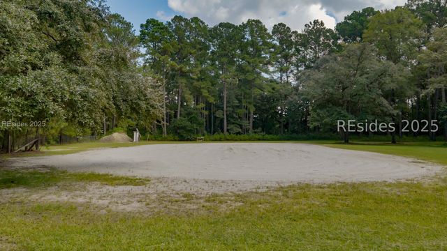 165 Golda Dr, Ridgeland, SC 29936