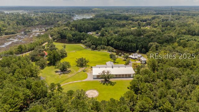 165 Golda Dr, Ridgeland, SC 29936