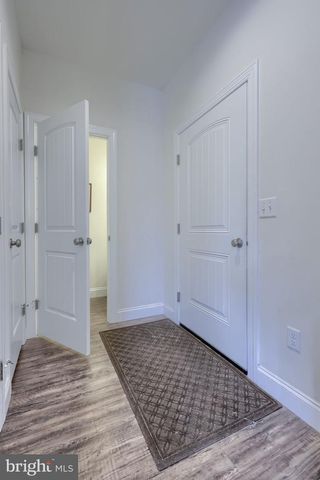 390 TAYLOR DR, York, PA 17404