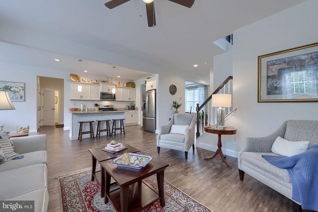 390 TAYLOR DR, York, PA 17404