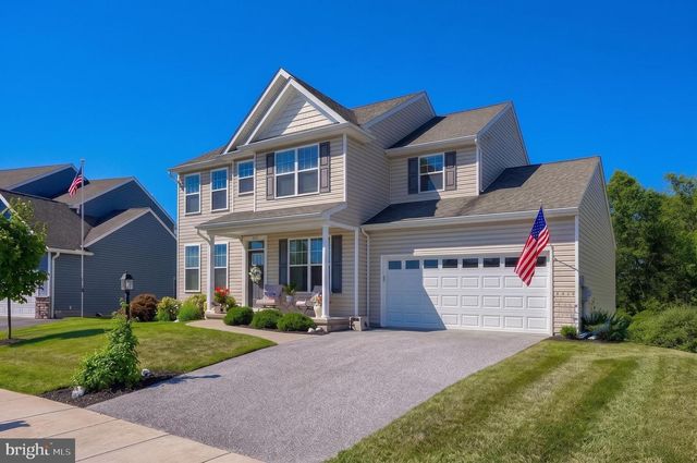 390 TAYLOR DR, York, PA 17404
