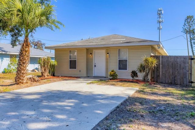 808 4TH AVENUE W, Palmetto, FL 34221