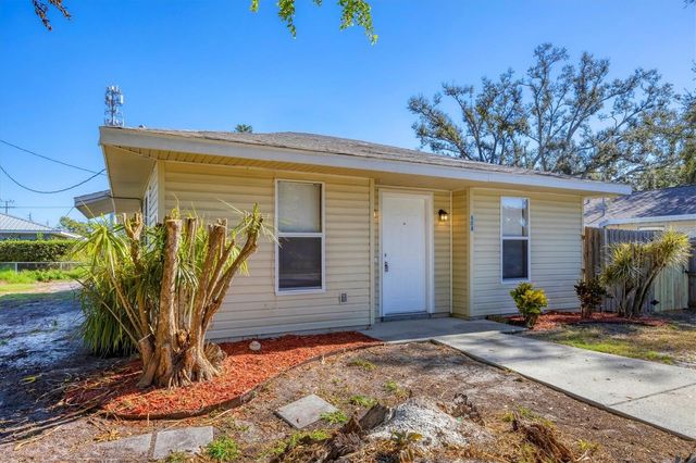 808 4TH AVENUE W, Palmetto, FL 34221