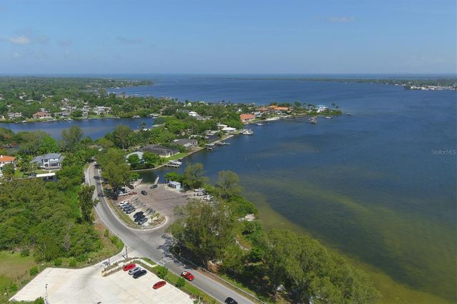 808 4TH AVENUE W, Palmetto, FL 34221