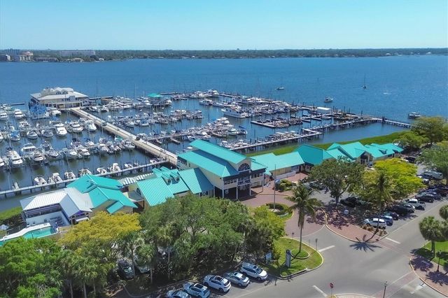 808 4TH AVENUE W, Palmetto, FL 34221