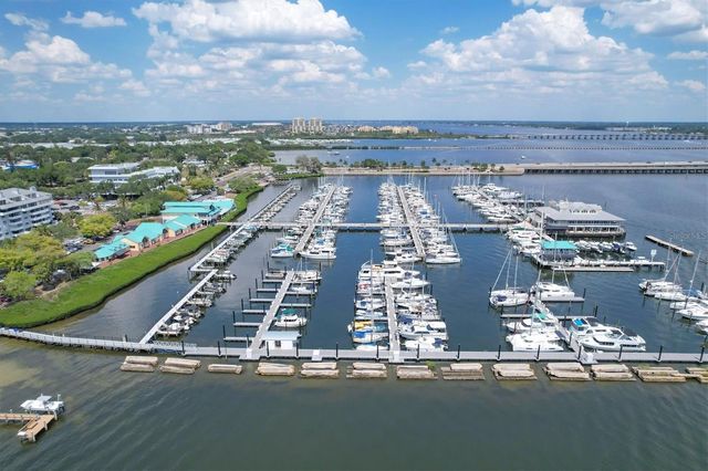 808 4TH AVENUE W, Palmetto, FL 34221