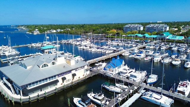 808 4TH AVENUE W, Palmetto, FL 34221