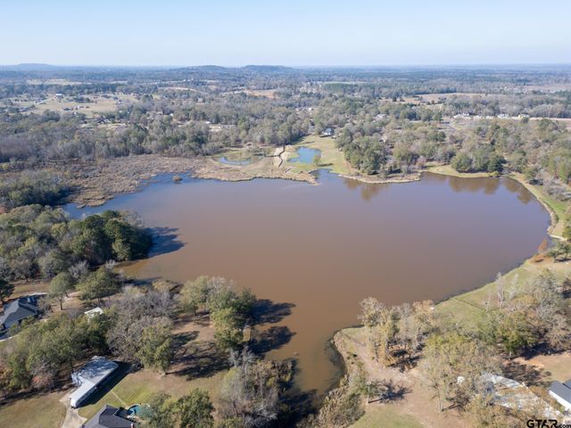 235 Widgeon Rd, Gilmer, TX 75645