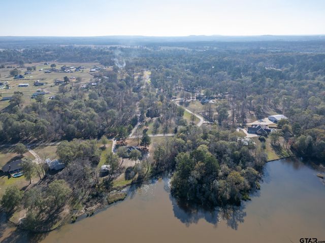 235 Widgeon Rd, Gilmer, TX 75645