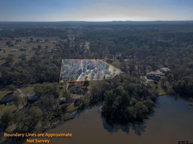 235 Widgeon Rd, Gilmer, TX 75645