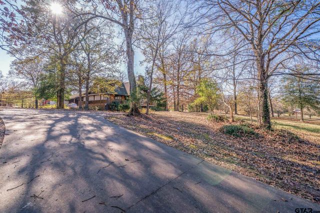 235 Widgeon Rd, Gilmer, TX 75645