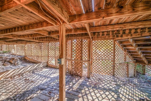 235 Widgeon Rd, Gilmer, TX 75645
