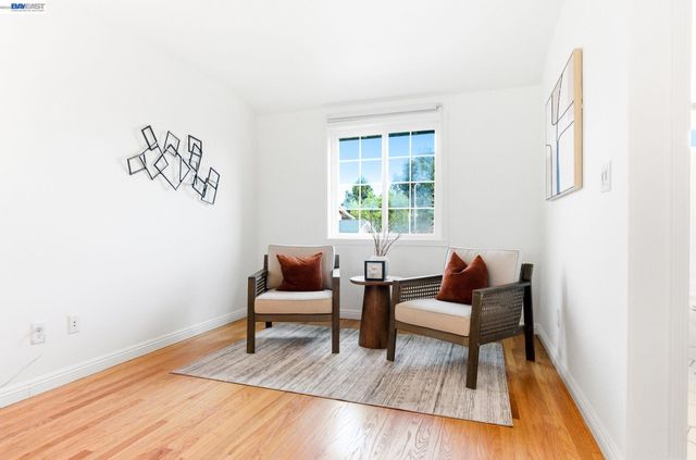 5228 Falmouth Pl, Newark, CA 94560