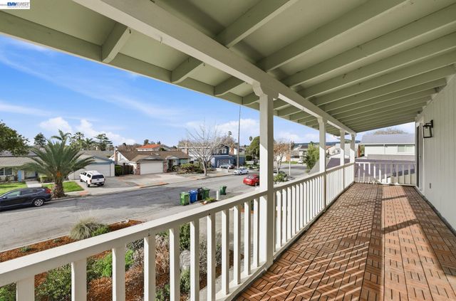 5228 Falmouth Pl, Newark, CA 94560