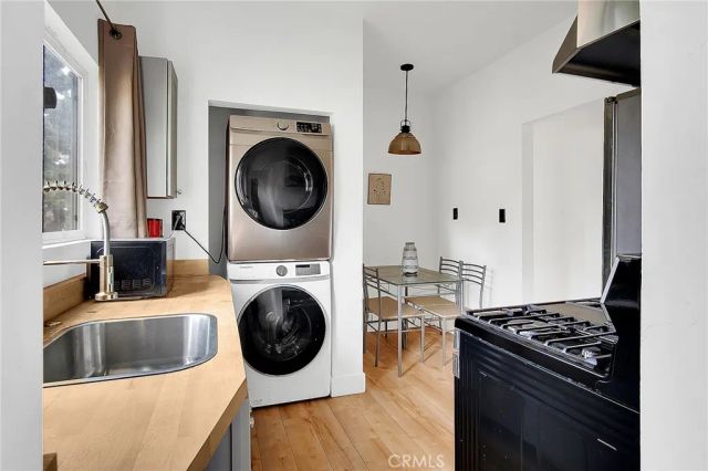 1431 Silver Lake Boulevard, Silver Lake, CA 90026