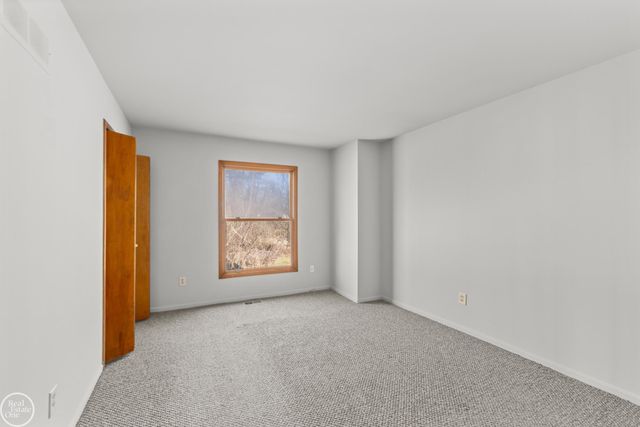 8365 22 Mile Road, Shelby Twp, MI 48317