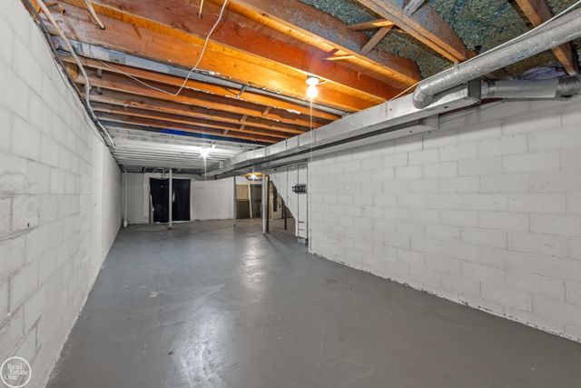 8365 22 Mile Road, Shelby Twp, MI 48317