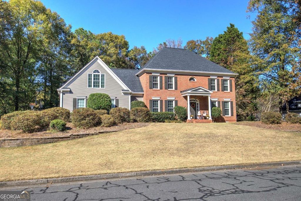 4 Buckingham Court, Cartersville, GA 30120