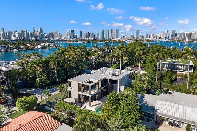 375 S Hibiscus Dr, Miami Beach, FL 33139