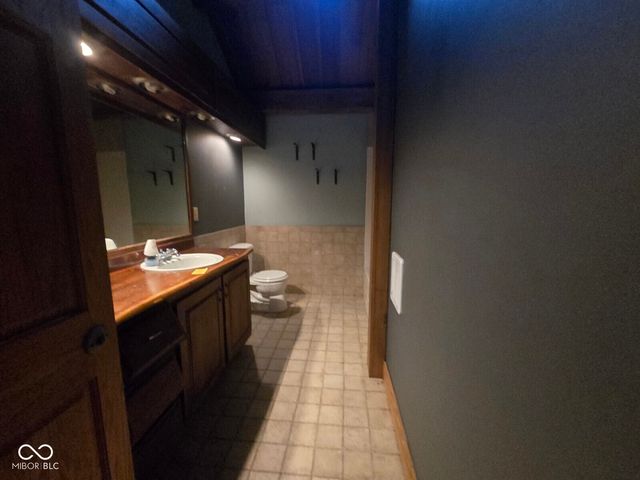 7956 W County Road 75 S, Greencastle, IN 46135