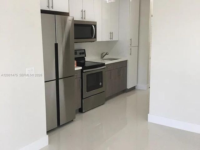 44 NW 10th Ave 4, Miami, FL 33128