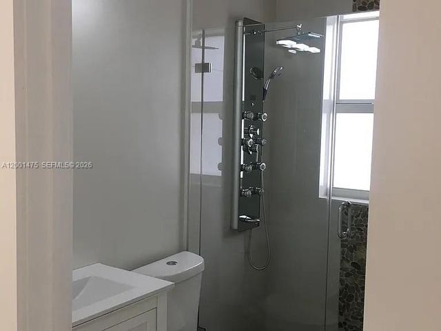 44 NW 10th Ave 4, Miami, FL 33128