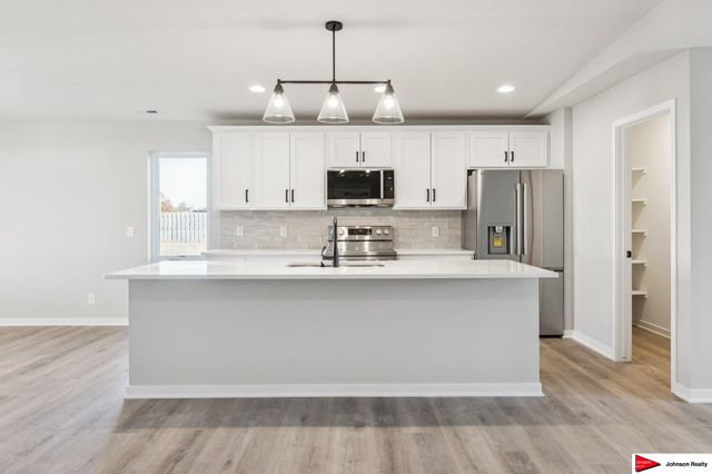 1216 Valley View Street, Valley, NE 68064