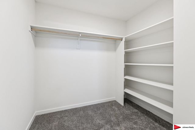 1216 Valley View Street, Valley, NE 68064