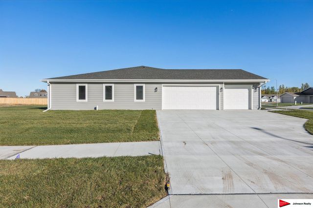 1216 Valley View Street, Valley, NE 68064