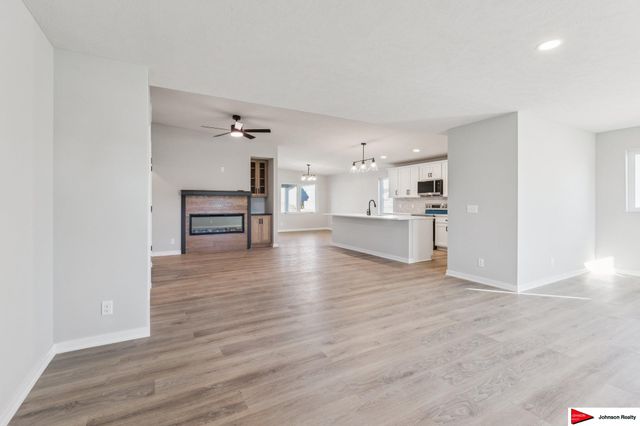 1216 Valley View Street, Valley, NE 68064