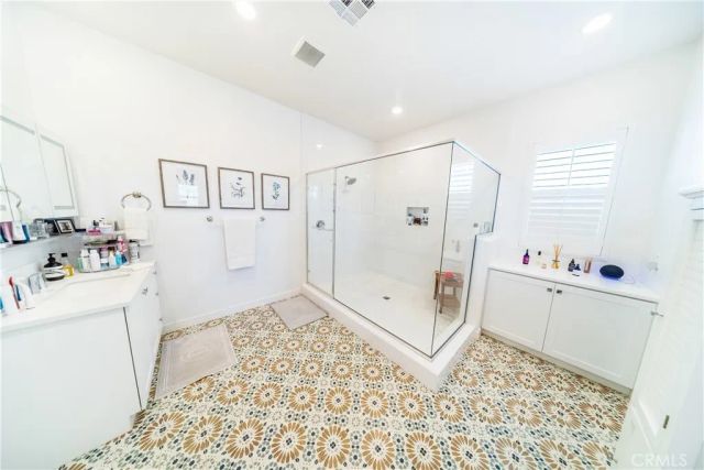 151 Sash, Irvine, CA 92618