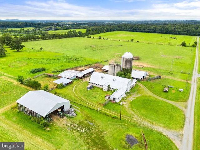 5474 WOODSIDE LN, Bealeton, VA 22712