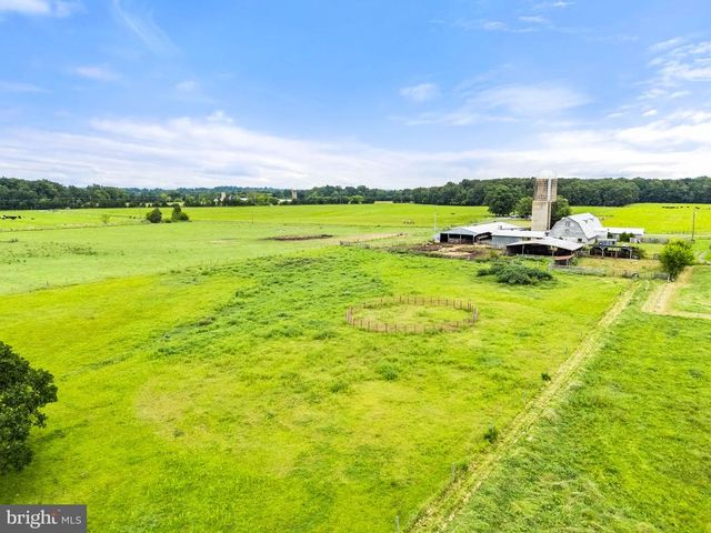 5474 WOODSIDE LN, Bealeton, VA 22712