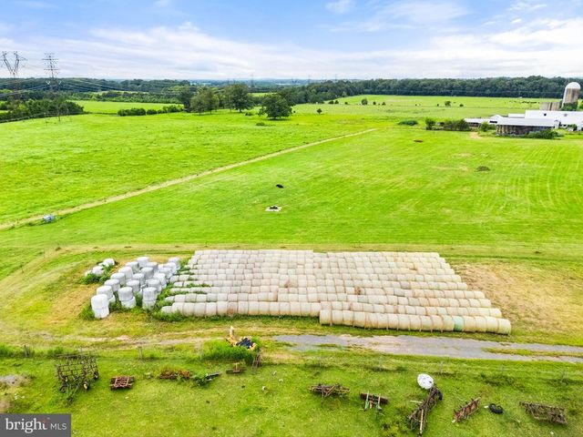 5474 WOODSIDE LN, Bealeton, VA 22712