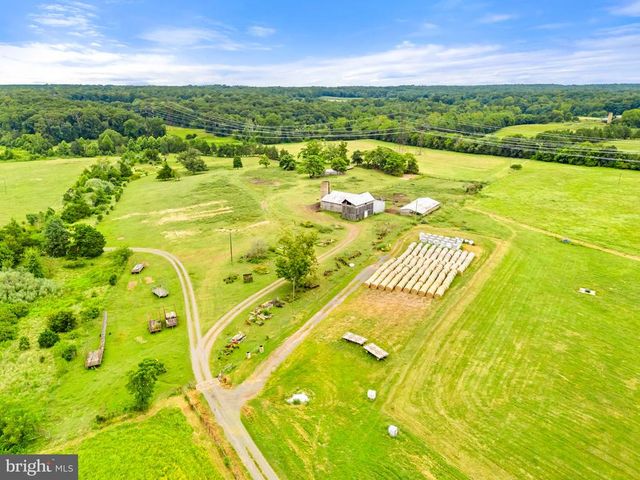 5474 WOODSIDE LN, Bealeton, VA 22712