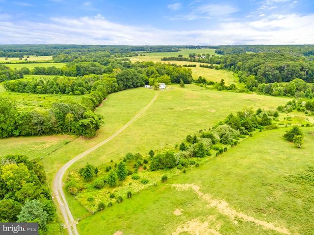 5474 WOODSIDE LN, Bealeton, VA 22712