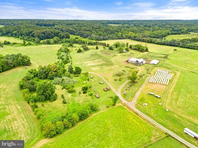 5474 WOODSIDE LN, Bealeton, VA 22712