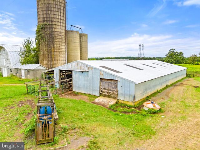 5474 WOODSIDE LN, Bealeton, VA 22712