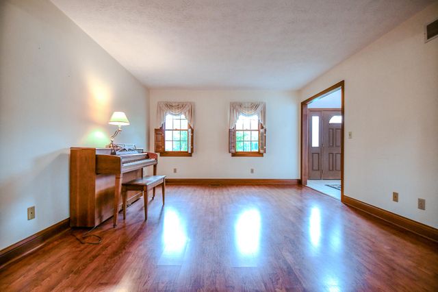 6439 Greenridge Avenue 6439 Greenridge Avenue, New Carlisle, OH 45344