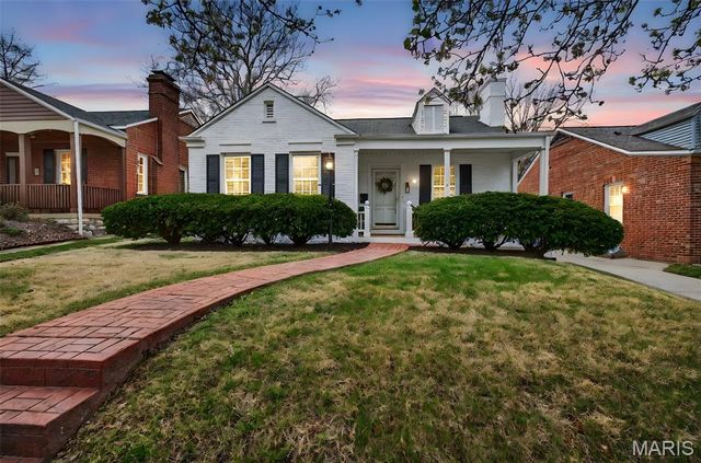 1115 Childress Avenue, St Louis, MO 63139