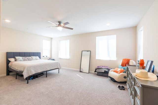 2909 Hazel Gaze St, Sacramento, CA 95833