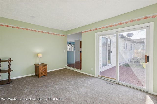 4328 Chadburne Drive, Lansing, MI 48911