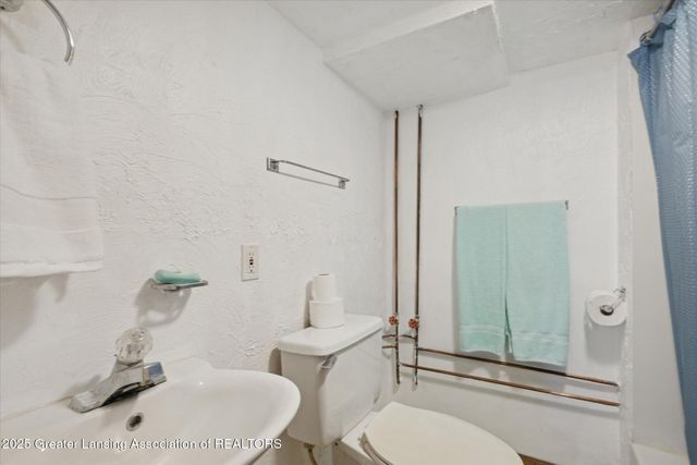 4328 Chadburne Drive, Lansing, MI 48911