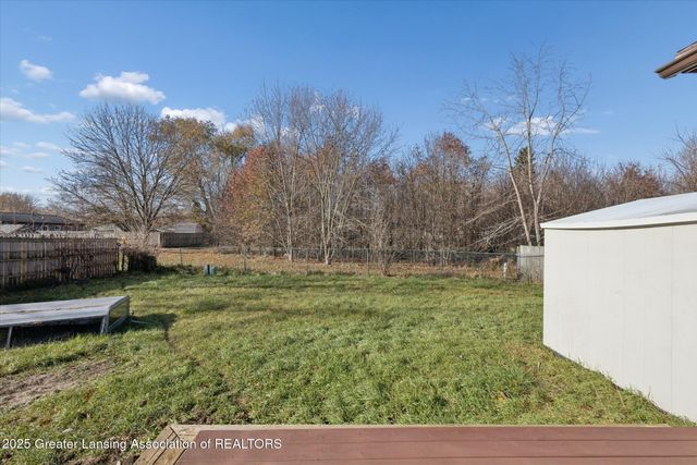 4328 Chadburne Drive, Lansing, MI 48911