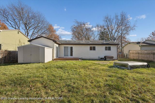 4328 Chadburne Drive, Lansing, MI 48911