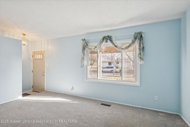 4328 Chadburne Drive, Lansing, MI 48911