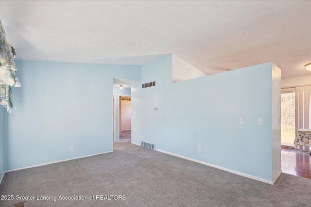 4328 Chadburne Drive, Lansing, MI 48911