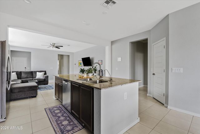 528 W MAGENA Drive, San Tan Valley, AZ 85140