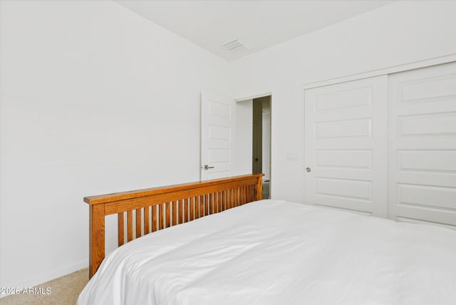 528 W MAGENA Drive, San Tan Valley, AZ 85140